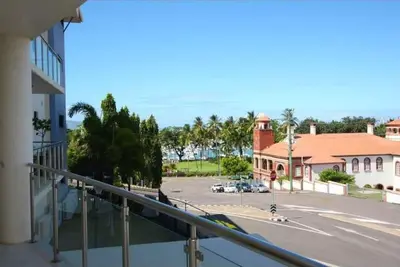 Image de Marina Views On Melton | 107/3 Melton Terrace Town