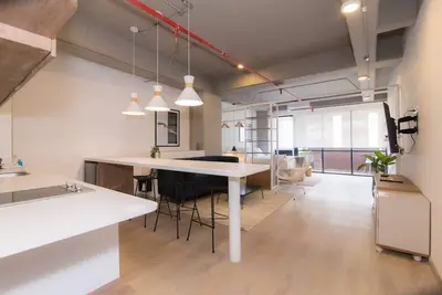 Image de w* | Sensational Loft w/ Ac in Laureles