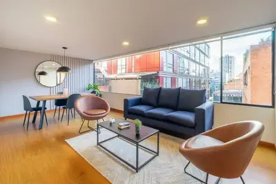 Image de w* | Elegant 1br w/ City View  In Cabrera
