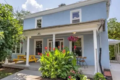 Image de BelmontBNB*Modern*Luxury*near Uva/wineries*walk2DT