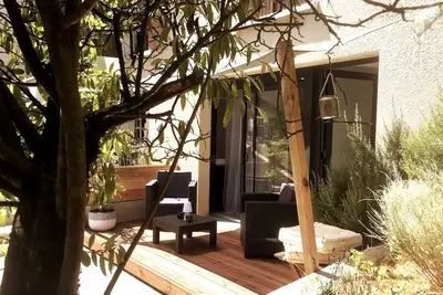 Le Studio Terrasse Dieulefitois, à 4mn à Pied du Centre Bourg
