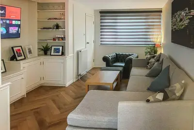 Image de Charming 3Bed 3Bath Home in Windsor with parking!