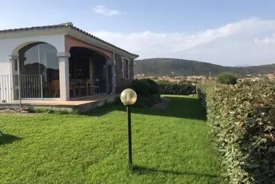 Villa 8 posti letto 380 mare lux01 Budon by Grace