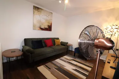 Image de Nicely Furnished 2 Bedroom House In A Peaceful & Central Location