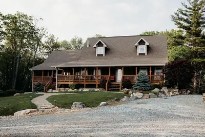 Image de Unwind in Nature's Solitude: Discover our mountain farmhouse getaway