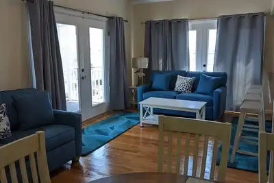Image de Center Wildwood Nj has fabulous Condo waiting for you & family. Sleeps up to 12
