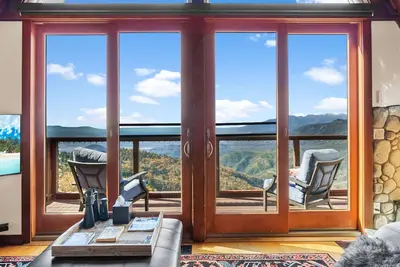 Image de Rim of the World Views! A-Frame in the Sky - SaunaSpa