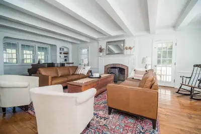 Image de Charming Chautauqua century home w/modern touches