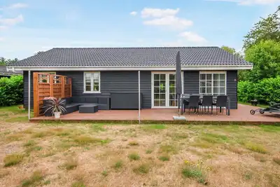 Image de New modern holiday home near the beach and city