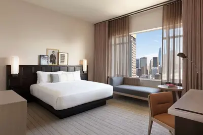 Image de Short Drive to San Francisco Botanical Garden! Pet-friendly Hotel with City View