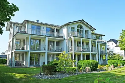 Image de 02 Schöne 3-raum-ferienwohnung mit Sauna, Kamin u. Balkon - Großzügige Ferienappartements mit Sauna