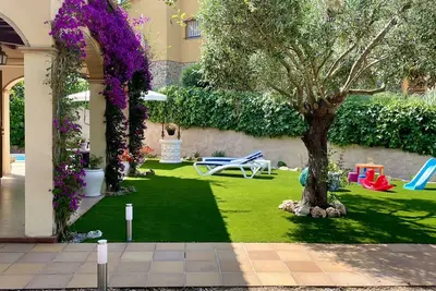 Image de Villa Pineda 5