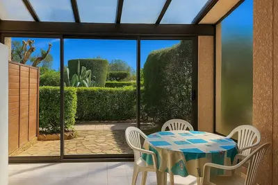 Image de Appartement Rez-de-Jardin : Piscine Proche Plage