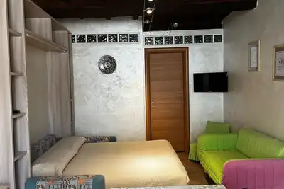 Image de Studio apartment in the center of town between lake and numerous spa sites.
