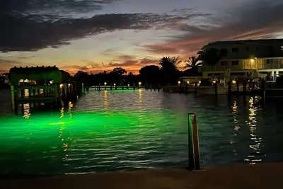 Image de Blue Dream, 1b\/2b Pool Balcony Oceanside