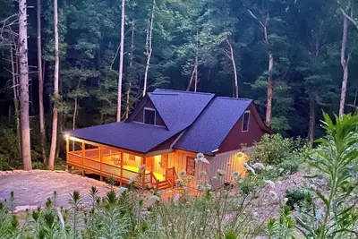 Image de Retreat - Creek, Sliding Rock, Waterfalls, Fishing, Hiking, Hot Tub, Fire Pit