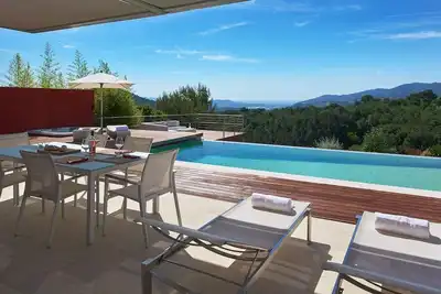 Image de Maison de vacances Peymeinade pour 1 - 8 personnes avec 4 chambres Ă coucher - Maison de vacances