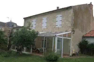 Image de Maison familiale du 19ème siècle dans le quartier historique de Luçon
