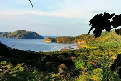 Image de Bungalow, floor 2, Ocean View, sleeps 6, king-size bed, 10 min from Curu Nat Park