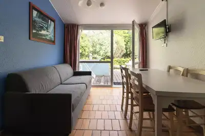 Image de Wesentliches Apartment mit 2 Schlafzimmern für 5 Personen, Akazienterrasse