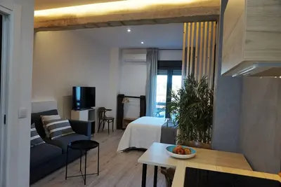Image de Ap1- Studio moderne sur la Plaza de la Constitución