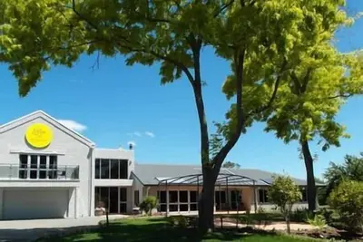 Image de Lodge On St George's