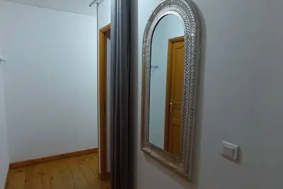 Image de Superbe appart cosy, bien situé avec une chambre.
