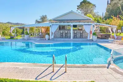 Image de Studio 'Vintage Resort 7' avec vue sur la mer, Wi-Fi et climatisation