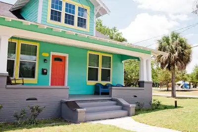 Image de Stylish 1br Loft | Steps from Downtown