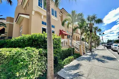 Image de Belle Harbor  67 3 Story - Beachview Townhouse