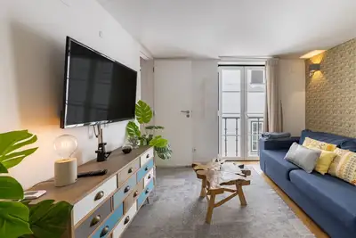 Image de Duplex With River View - Brightful