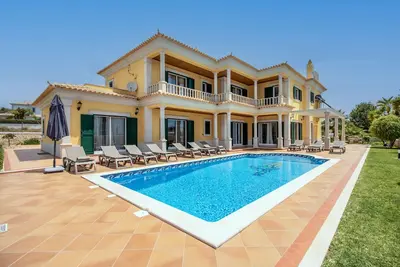 Image de Villa Iris | 5 Chambres | Premium | Galé