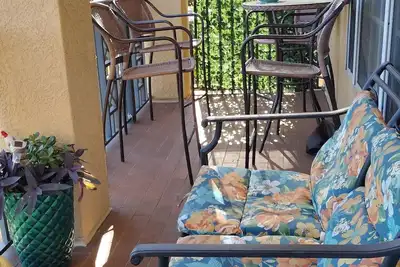 Image de Waterfront gated luxury Mediterranean townhouse private elevator