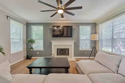 Image de 1 Story\/3br\/Easy Access to all Woodlands amenities