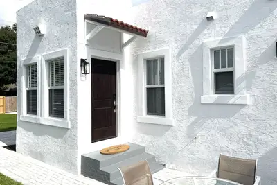 Image de Villa Aqua Historic fully restored villa close to beach and down town