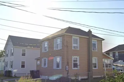 Image de 3 Bedroom 1. 5 Bath Beach Cottage