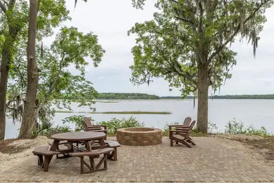 Image de Waterfront Tiny Home 1bedroom