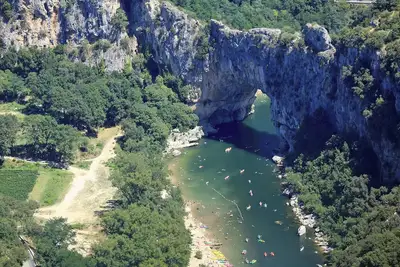 Image de Bien être en 5 étoiles au cœur du sud Ardèche, vignobles et rivières