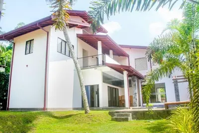 Situated in the Western Province on the edge of coastal Bentota,