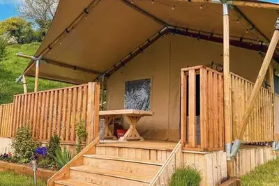 Image de Lime Kiln Lodge Safari Tent - Award Winning Luxury Glamping