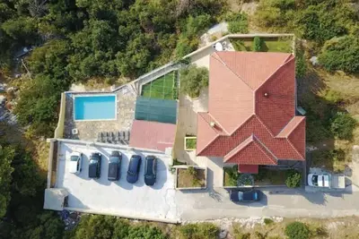 Image de Modern apartment with a pool & Bbq