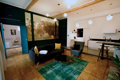 Image de Spacieux appartement Spa balnéo romantique