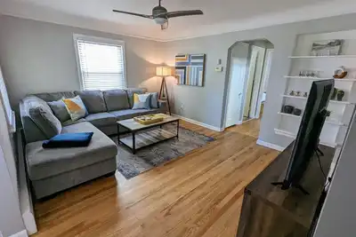 Image de Private Deck & New Park! Summer Fun in Royal Oak