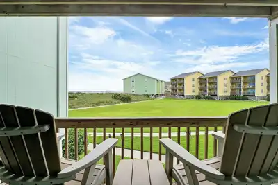 Image de Ocean View, Pool & Easy Beach Access!
