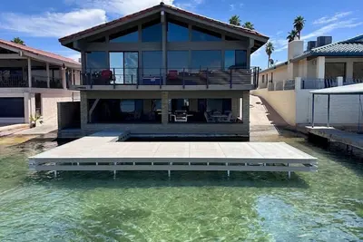 Image de Moovalya Keys Riverfront! Room for all!