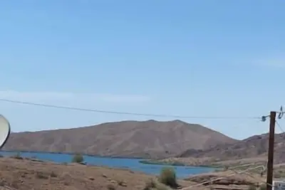 Image de Welcome to Sand Trap! Covered boat or Rv parking!