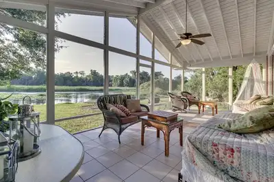 Image de Near Kayak Launch: Riverfront Home in Sanford!