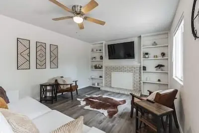Image de Family Friendly 3 bedroom 2 bathroom Home