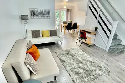 Image de The Herald! ! 3 Bedroom Lovely House Apartment Dartford-7 Minutes From Bluewater