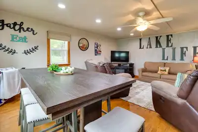 Image de Henderson Vacation Rental < 1 Mi to Norfork Lake!